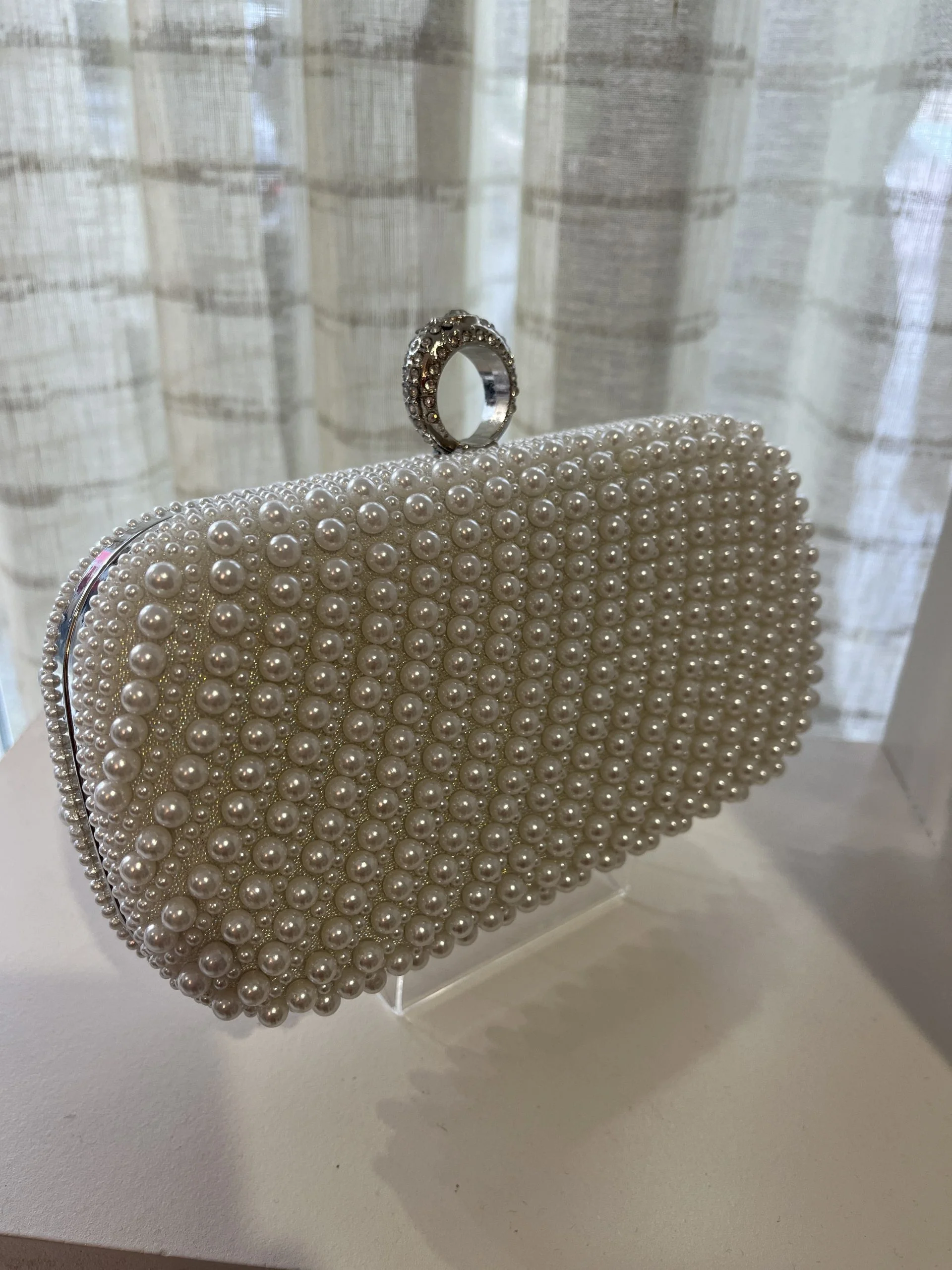 “Ella” Handbag In White Pearl